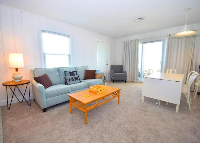 Alameda 6 *